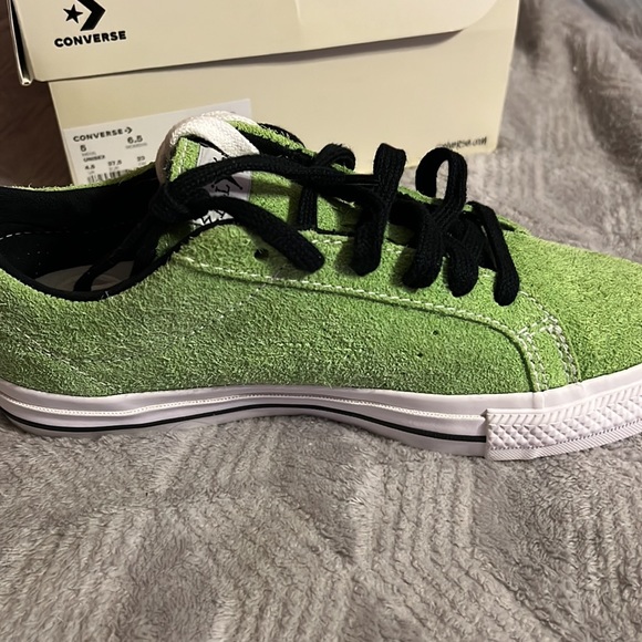 Converse Shoes - Picture 2 of 6